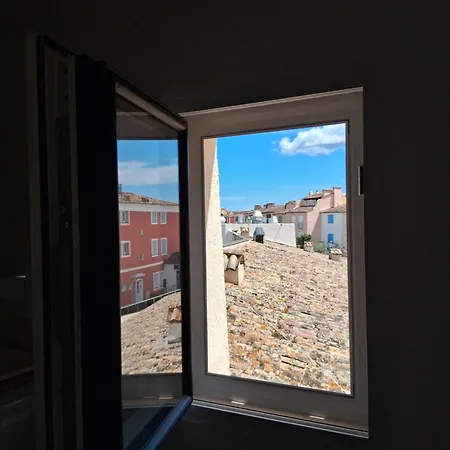 Dans Tour Mythique A Port * Grimaud